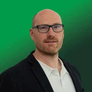 Richard Gibson Headshot AUG25 Nidec Branded